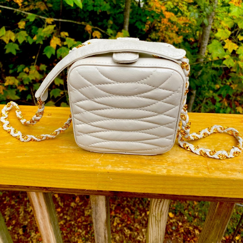 Vintage 80s Giorgio Beverly Hills Quilted Soft Leather Gold Chain Bag Handbag